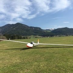 Verortung via Georeferenzierung der Kamera: Aufgenommen in der Nähe von Gemeinde Turnau, Österreich in 800 Meter